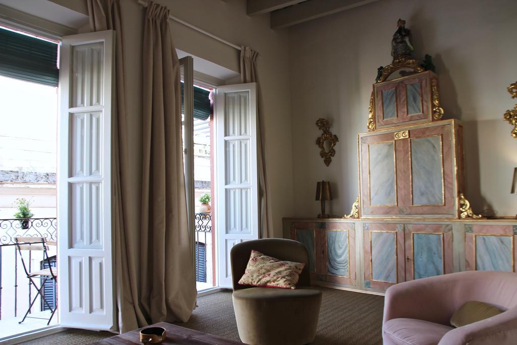 Eva Recommends Sentencia Sevilla Buitenkant foto