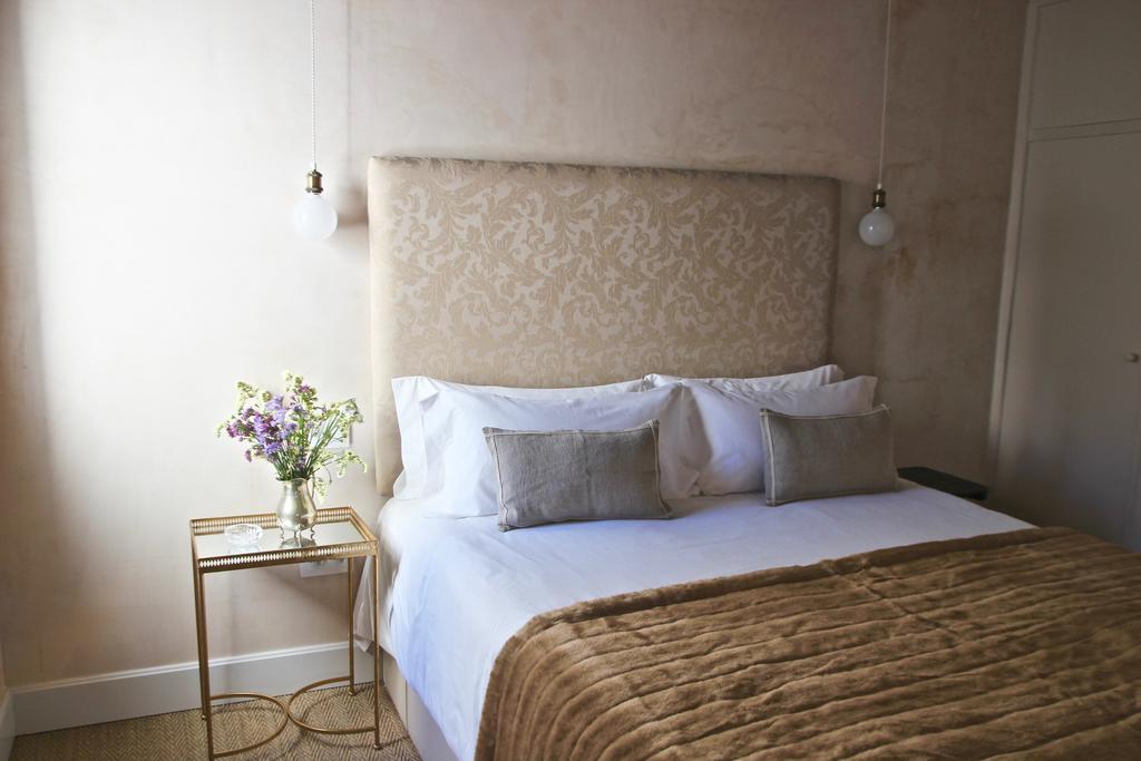 Eva Recommends Sentencia Sevilla Buitenkant foto
